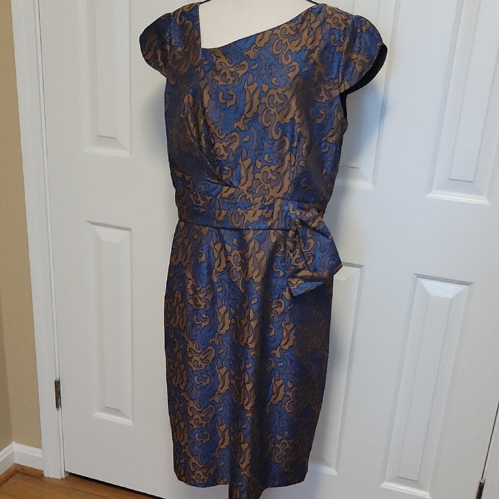 David Meister Blue Gold Jacquard Cocktail Dress Size 12 Asymmetrical Sheath
